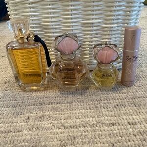 (4) One Direction Perfumes